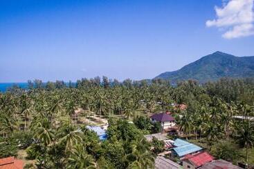 Resort Mythai Guesthouse