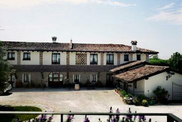 فندق Agriturismo Mulino Delle Tolle