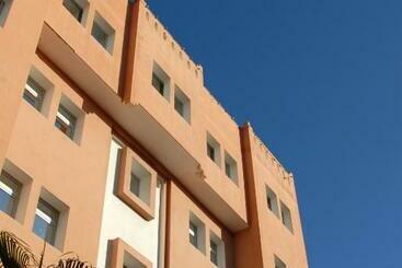 בית מלון כפרי Aladarissa Ait Baha