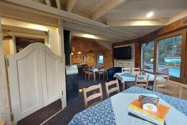 פנסיון U Veselé Lišky