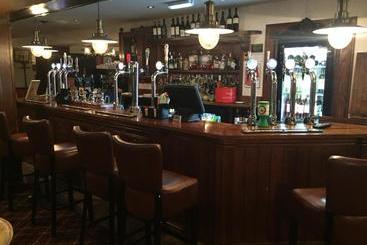 旅馆 Robin Hood Inn