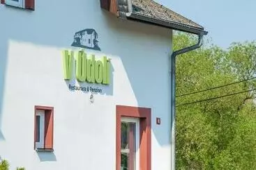 Majatalo Penzion V údolí