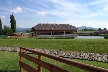 펜션 Rybárska Bašta A Penzión Dobys