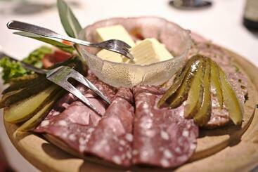 בית מלון כפרי Restaurant Im Heisterholz