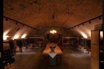 ホテル Ristorante Grotto Serta