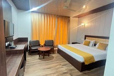 فندق The Royal Paradise Resort And Salt Yard