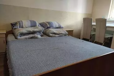 Pension  Guest House Mandrivnyi Rooms&apartments