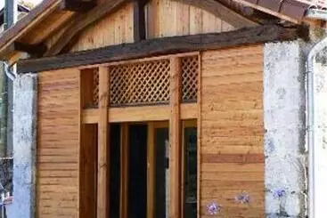 Bed and Breakfast Lou Lombrès