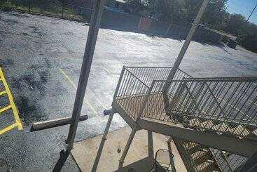 모텔 Cedar Creek Inn