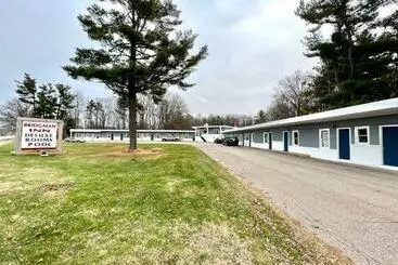 Motelli Bridgman Inn