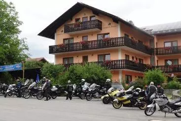 Landhotel Neuhof