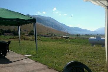 ペンション Chalet Vista Lago