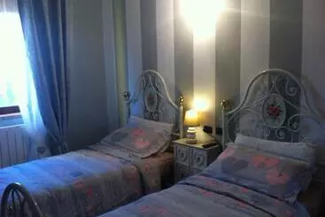 Majatalo La Locanda Dei Cavalieri Affittacamere