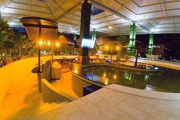 Arenal Paraiso Resort Spa & Thermo Mineral Hot Springs