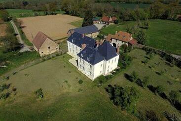 Bed and Breakfast Chateau De Linard