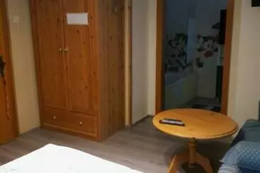 Pensiune Ferienwohnungen Pein