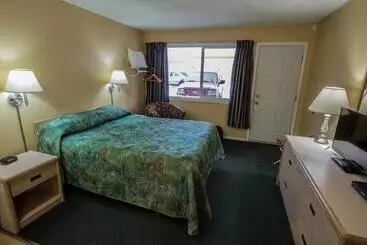 Westwood Motel 100 Mile House