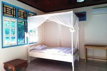 ホテル Lakey Beach Inn