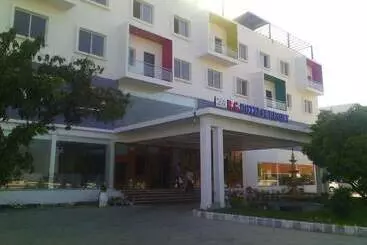 R G Hotels And Resort