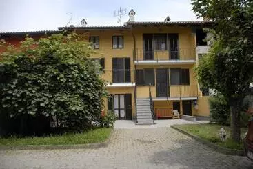 ベッドアンドブレックファースト Spighe Paglia E Girasole