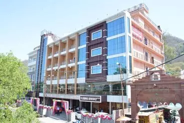 ホテル Kings Regency