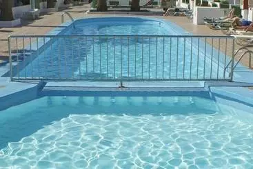 Apartamentos Los Gracioseros