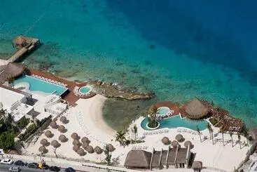 リゾートホテル Grand Park Royal Cozumel All Inclusive