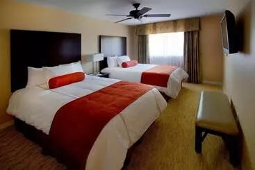 Saratoga Resort Villas