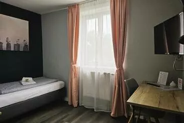 Hotel Novitel Pension Pliening   München Messe