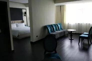 Xana Hotelle Zhengzhou Guoji Branch