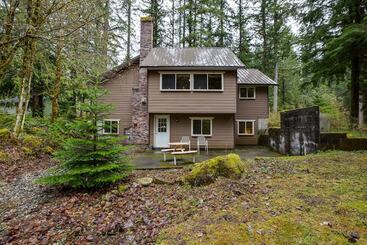 Cabane 03mbh   Wifi  Pets Ok   Sleeps 26