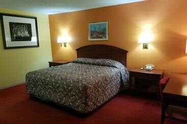 فندق على الطريق Executive Inn