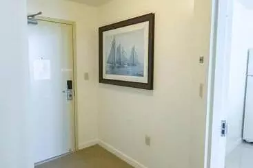 هتل Ocean, Marina & City View Studio + Balcony #2