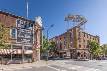 호텔 Comfort Inn Near Grand Canyon