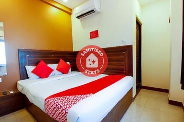 Hotel Oyo 71244 Saba Service Apartments