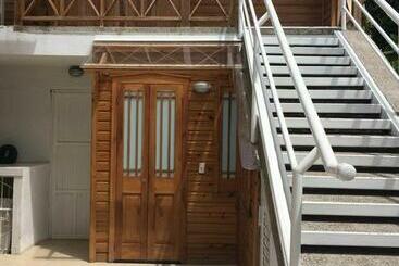 Pensionat Posada Nativa Miss Ethel