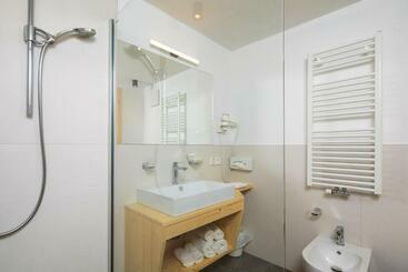 هتل Declara B&b And Apartaments