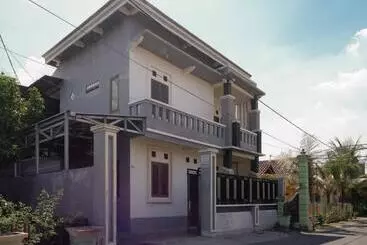 Hotel Reddoorz Near Rsud Nganjuk