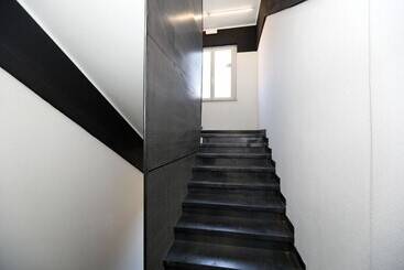 هاستل Hotello Trieste