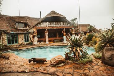 הוסטל Amphitheatre Backpackers Lodge