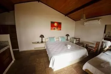 Hotelli Qavi Lagoa View