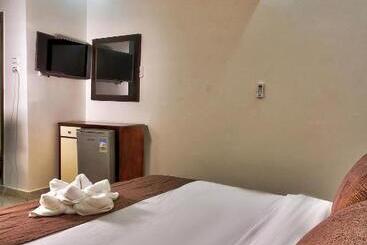 هتل Tut Pyramids View