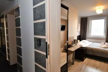 هتل Sleepinn Gdansk Airport