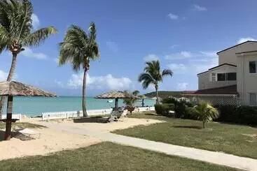 アパートホテル Dickenson Bay Oasis Antigua Village