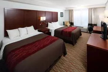 Отель Red Lion Inn & Suites Auburn