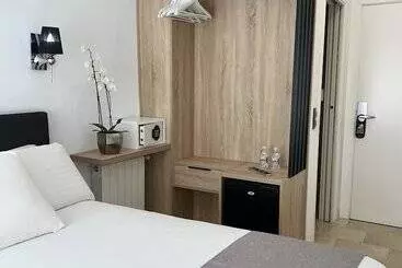 Hostal Abril Nerja