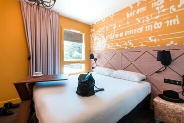 هتل Ibis Styles Carcassonne La Cité