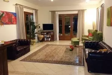 Philippos Hotel Apartments