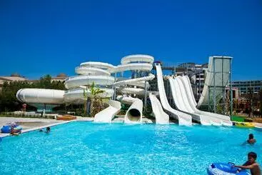 Kaya Palazzo Golf Resort