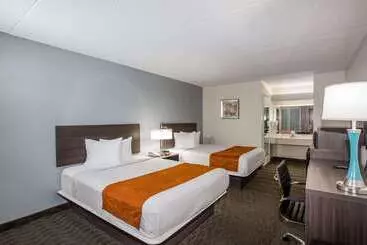هتل Days Inn & Suites By Wyndham Orlando Airport